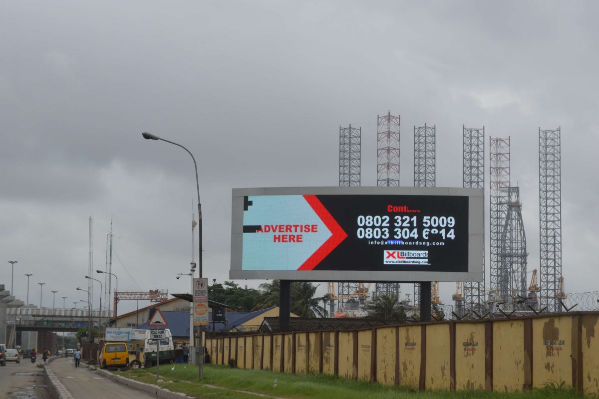 Lagos LED board Airport Road Opposite NAF Airport Maintenance Depot FTT MM2  (AM) – Billboard