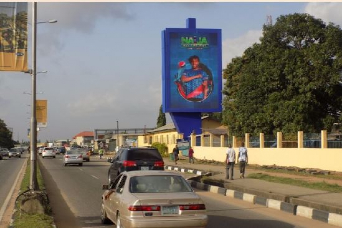 Lagos LED board Airport Road Opposite NAF Airport Maintenance Depot FTT MM2  (AM) – Billboard